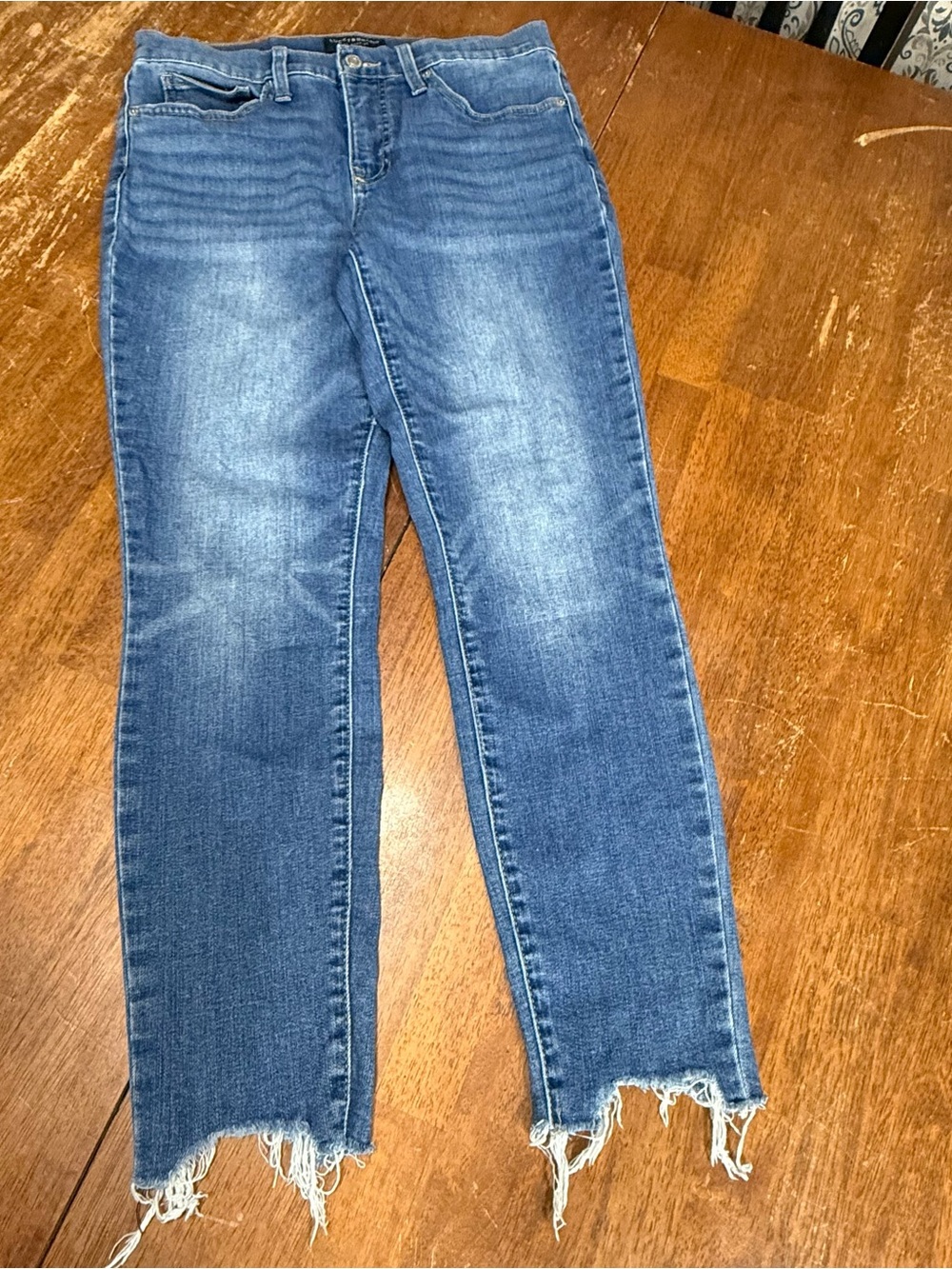 Lucky Brand Ava Mid Rise Skinny Ankle Jeans Size 8/29 Raw Frayed Hem Medium Wash